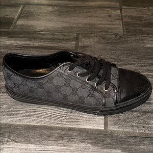 Gucci RIGHT SIDE ONLY display Black Monogram Men's Shoe
